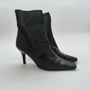 STUART WEITZMAN Black Leather Square Toe Zip Up Heel Ankle Boots Sz 8B